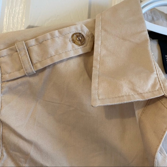 H&M Button-Up Top - Picture 7 of 7